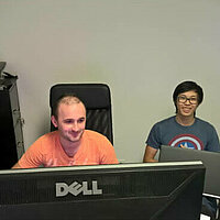 Compass Softwares neuer U.S. Servicemitarbeiter Steven Chiu hat seine erste Schulung bei WH Stairs in Chicago durchgeführt.