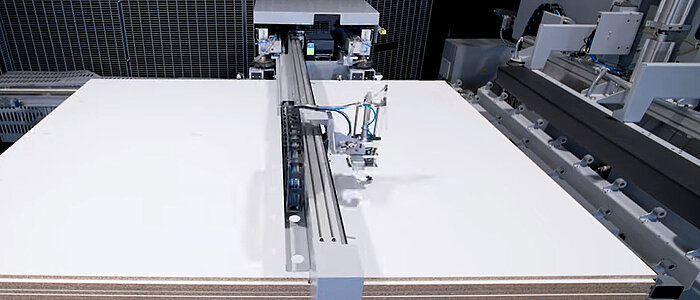 Felder Nesting machine with Labelling