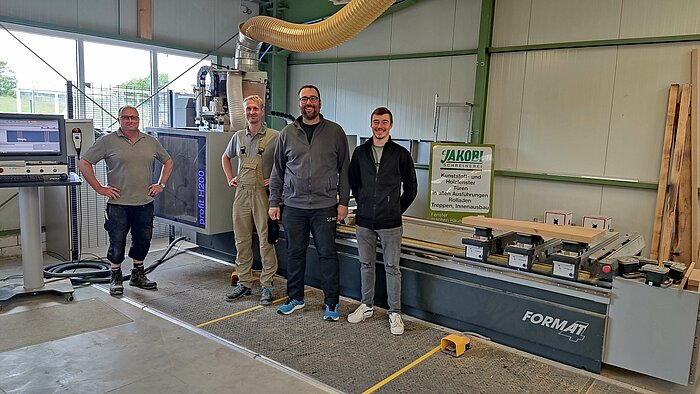 Compass Software hat bei Neukunde Jakobi & Söhne Bautischlerei GmbH aus Thüringen eine Felder Profit H200 CNC-Maschine mit 4 Achsen installiert. 