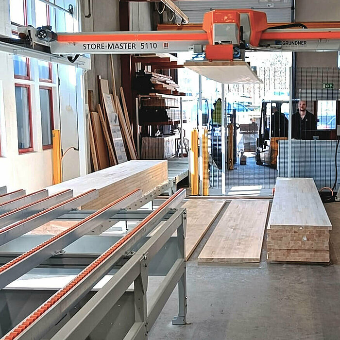 Norwegian Stair Builder Hafrsfjord is using an automatic storage system with an attached nesting machine.