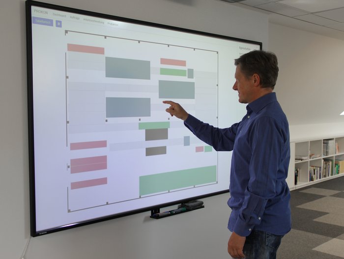 [Translate to Amerikanisch:] Compass Software Mitarbeiter Stanislaw Wrobel 